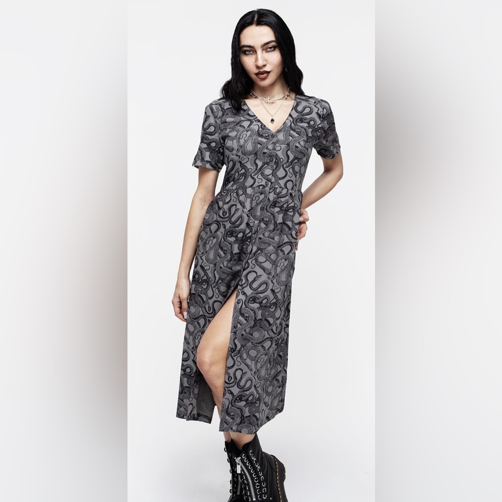 Disturbia Ophidia Midi Dress - Picture 5 of 6